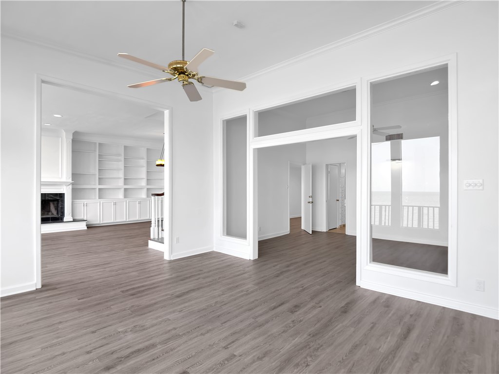 4454 Ocean Drive 4 Corpus Christi TX 78412