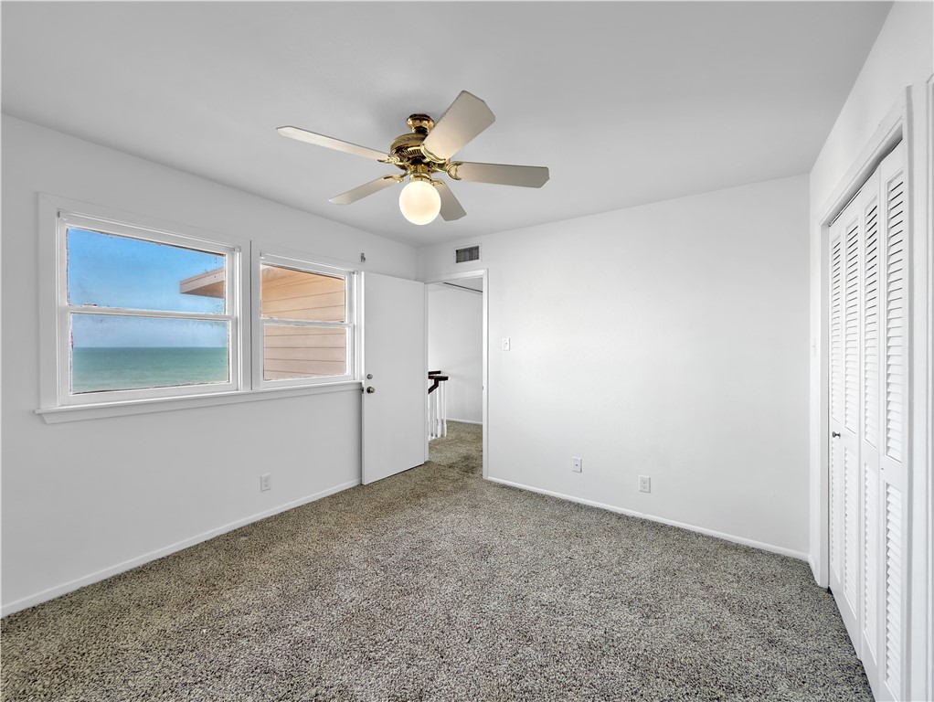 4454 Ocean Drive 4 Corpus Christi TX 78412
