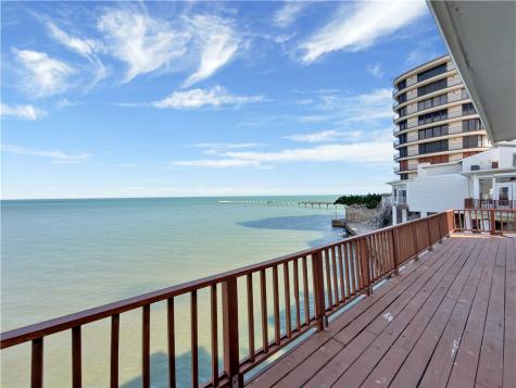 4454 Ocean Drive 4 Corpus Christi TX 78412