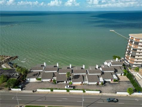 4454 Ocean Drive 4 Corpus Christi TX 78412