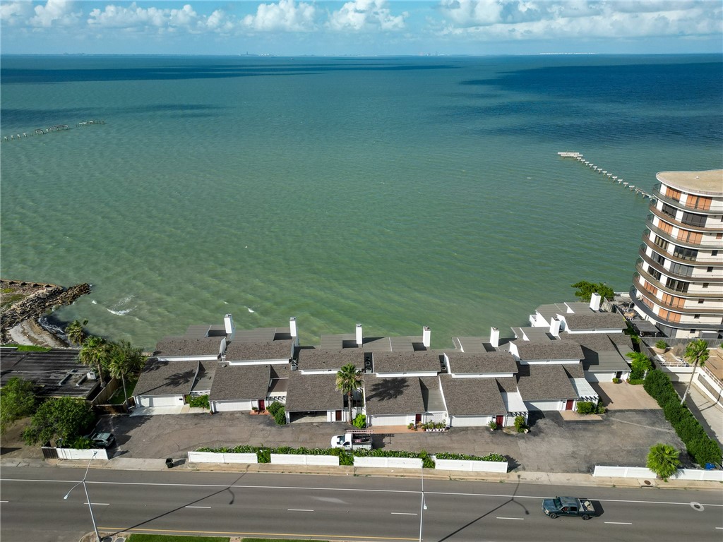4454 Ocean Drive 4 Corpus Christi TX 78412