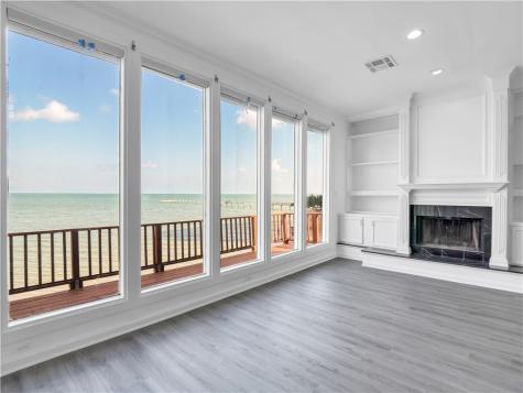 4454 Ocean Drive 4 Corpus Christi TX 78412