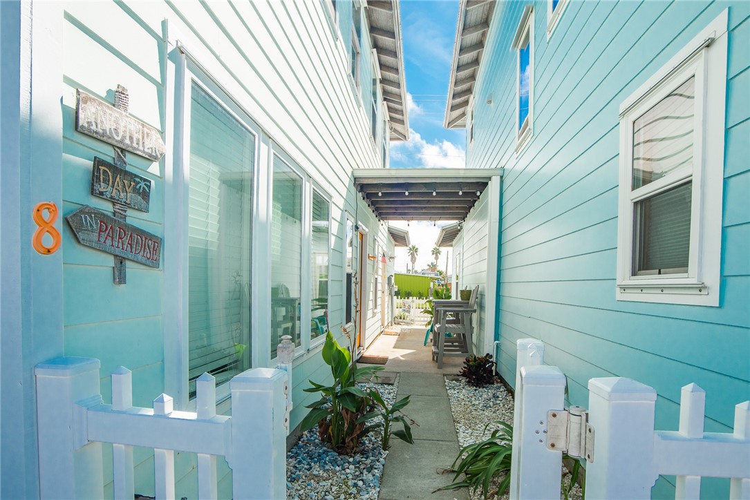 318 S Station Street 8 Port Aransas TX 78373