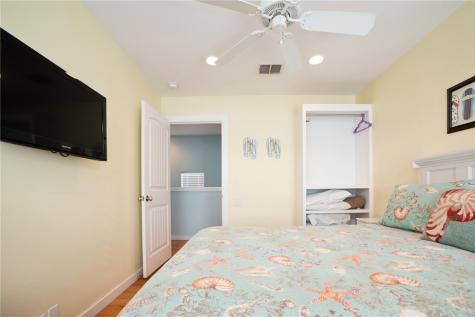 318 S Station Street 8 Port Aransas TX 78373