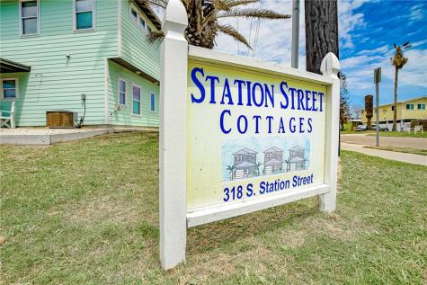 318 S Station Street 8 Port Aransas TX 78373