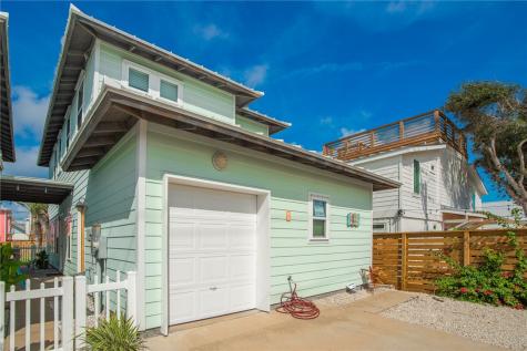 318 S Station Street 8 Port Aransas TX 78373