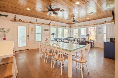 318 S Station Street 8 Port Aransas TX 78373