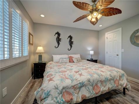 230 Cut Off 110 Port Aransas TX 78373