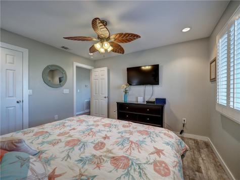 230 Cut Off 110 Port Aransas TX 78373