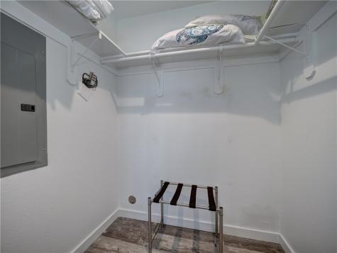 230 Cut Off 110 Port Aransas TX 78373