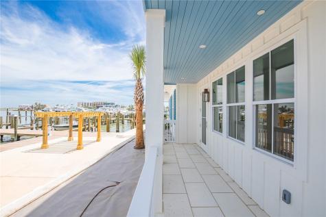 136 W Cotter Avenue 6 Port Aransas TX 78373