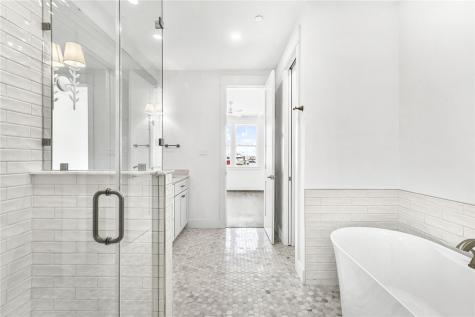 136 W Cotter Avenue 6 Port Aransas TX 78373