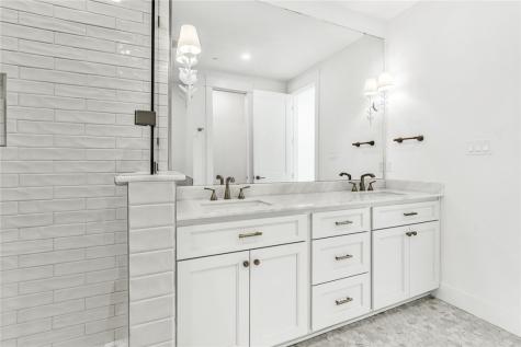 136 W Cotter Avenue 6 Port Aransas TX 78373