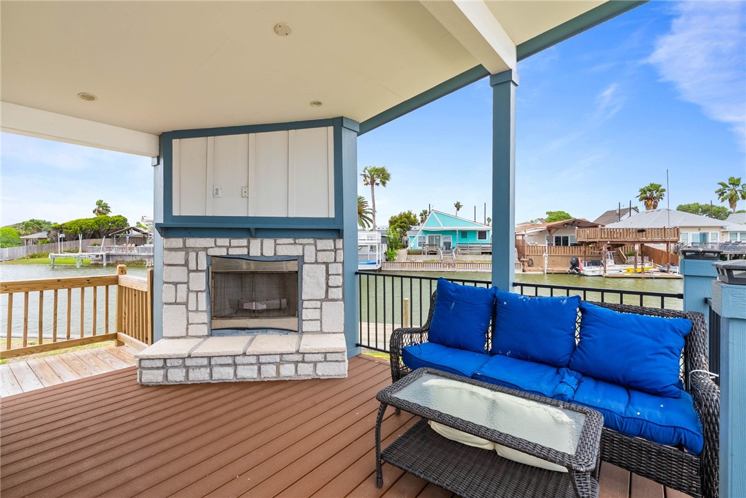 101 Caribbean Drive 23 Corpus Christi TX 78418