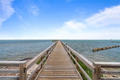101 Caribbean Drive 23 Corpus Christi TX 78418