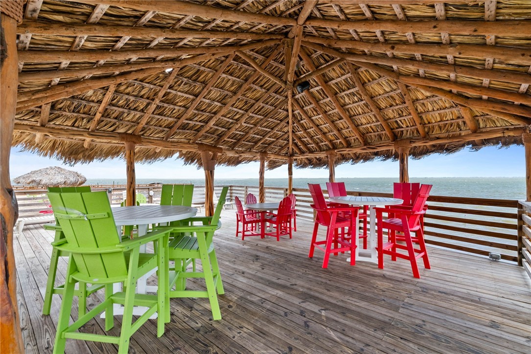 101 Caribbean Drive 23 Corpus Christi TX 78418