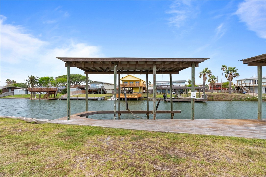 101 Caribbean Drive 23 Corpus Christi TX 78418