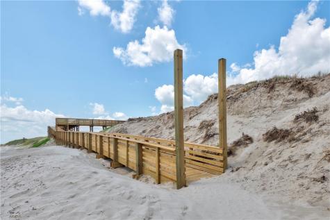 720 Access Road 1-a 404 Port Aransas TX 78373