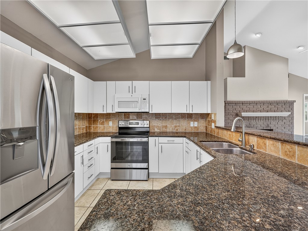 210 Oak Bay Street 902 Rockport TX 78382