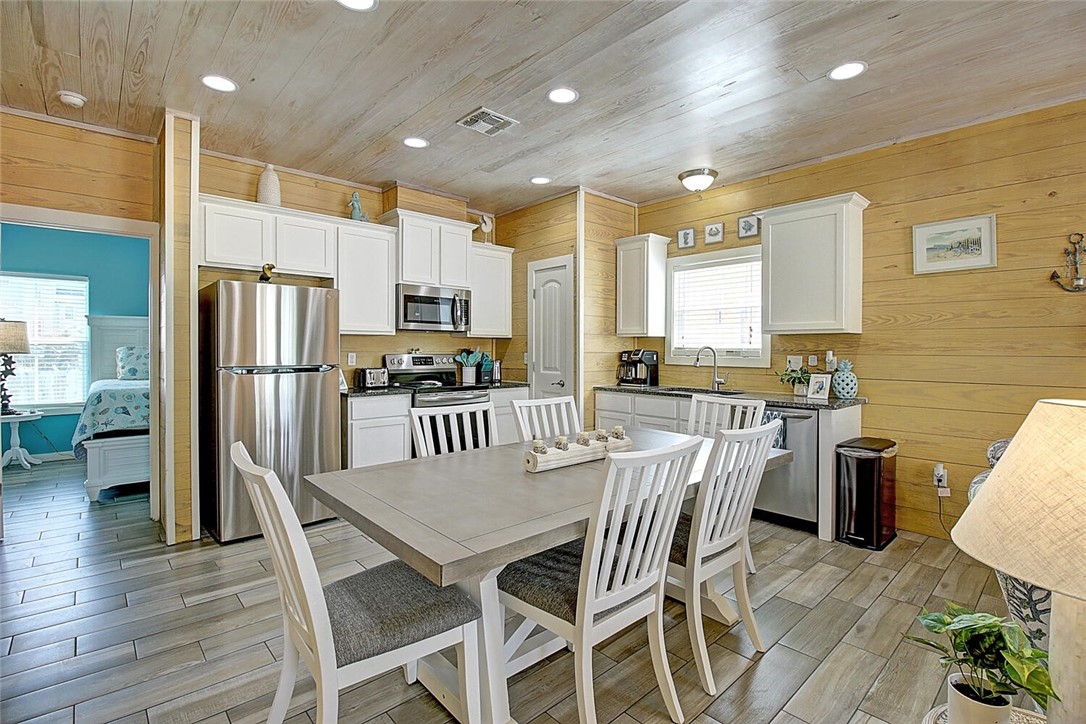 1617 S Station Street 7 Port Aransas TX 78373