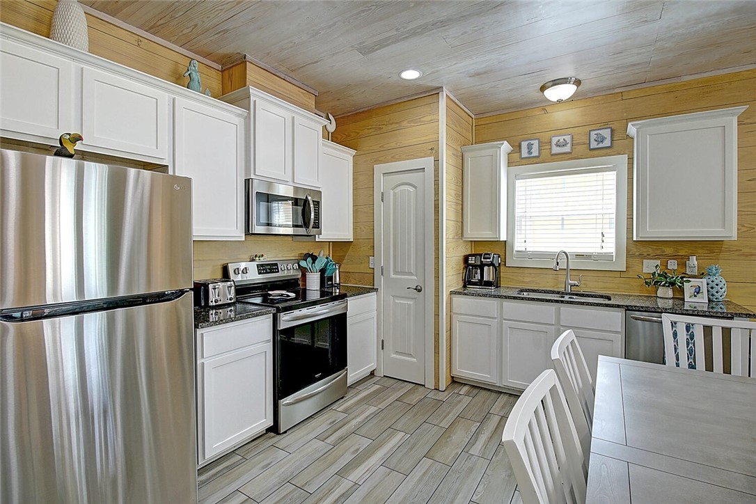 1617 S Station Street 7 Port Aransas TX 78373