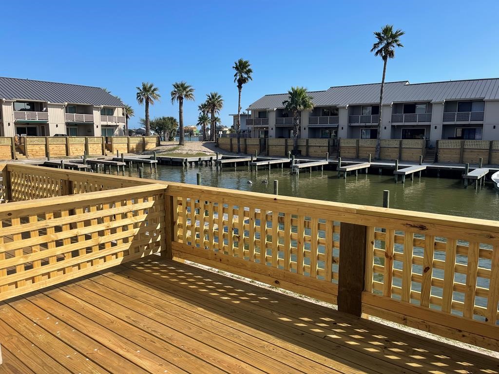 2107 Bayhouse Drive 2107 Rockport TX 78382