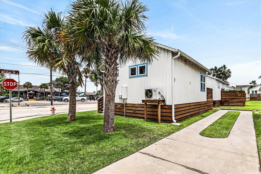 340 N Alister Street 7 Port Aransas TX 78373