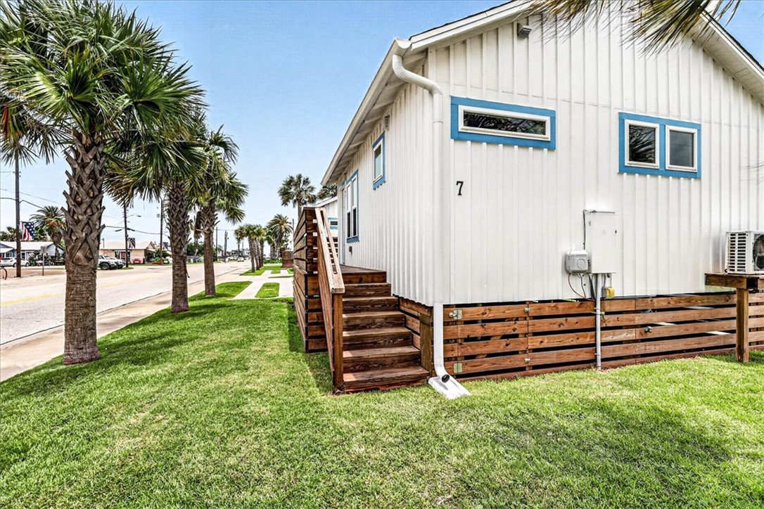 340 N Alister Street 7 Port Aransas TX 78373