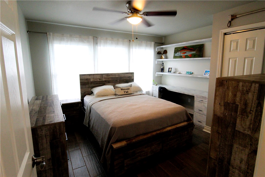 1809 Hillcrest 501 Rockport TX 78382
