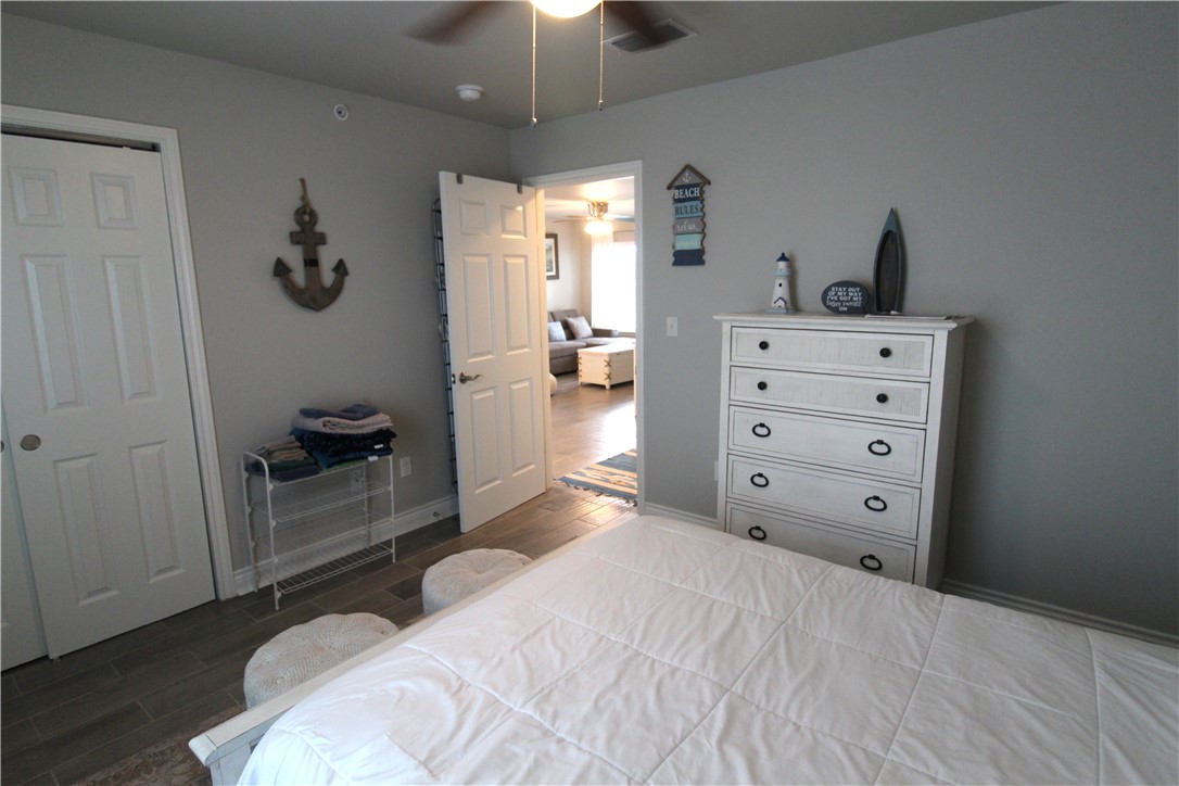 1809 Hillcrest 501 Rockport TX 78382