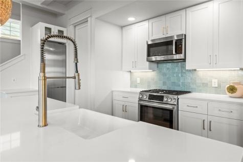 673 Center Square South S 9 Port Aransas TX 78373