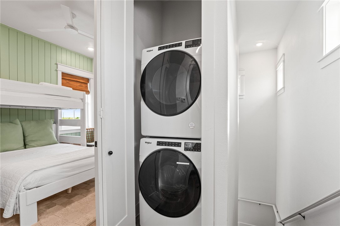 673 Center Square South S 9 Port Aransas TX 78373