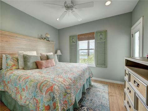 2727 S 11th Street 4 Port Aransas TX 78373