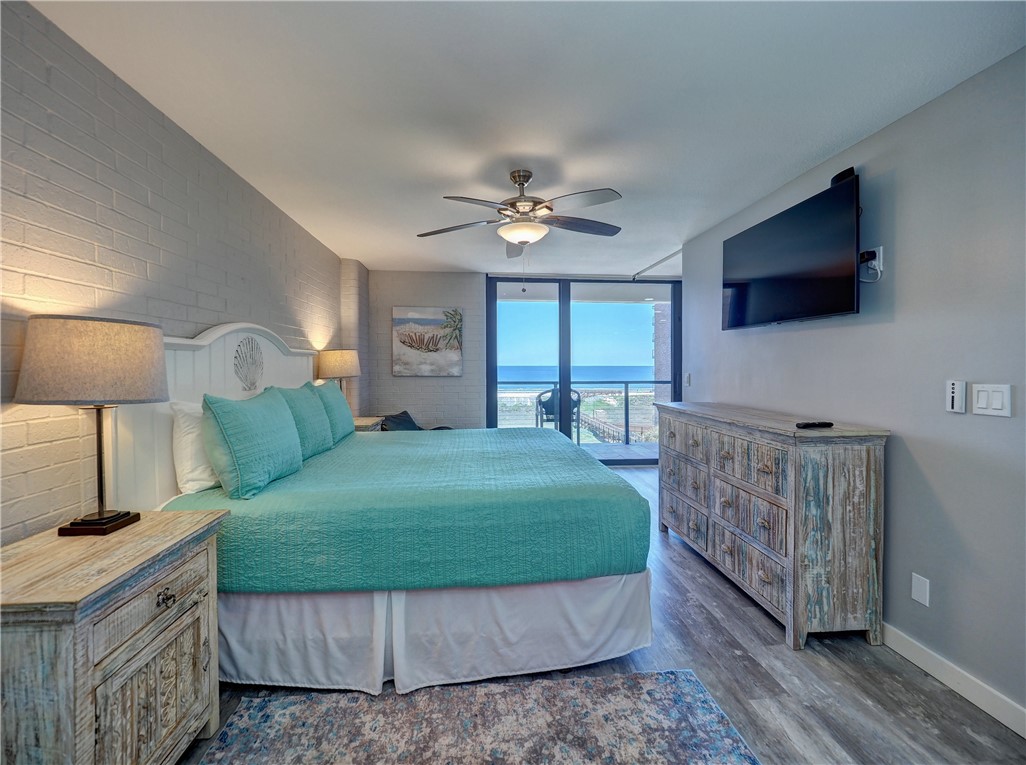 720 Access Road 1-a 504 Port Aransas TX 78373