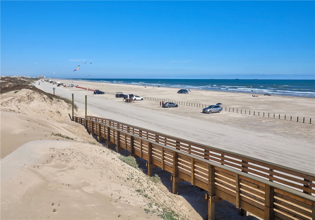 720 Access Road 1-a 504 Port Aransas TX 78373