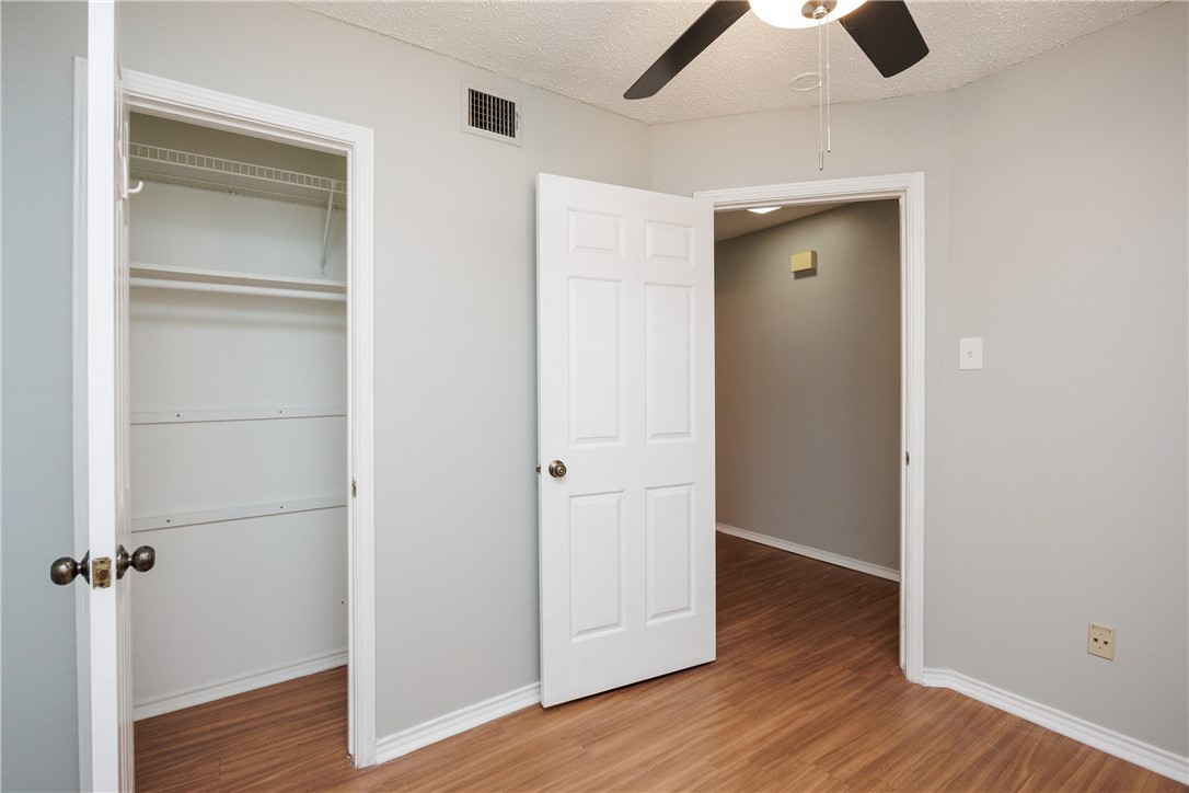 7122 Premont Drive 104 Corpus Christi TX 78414
