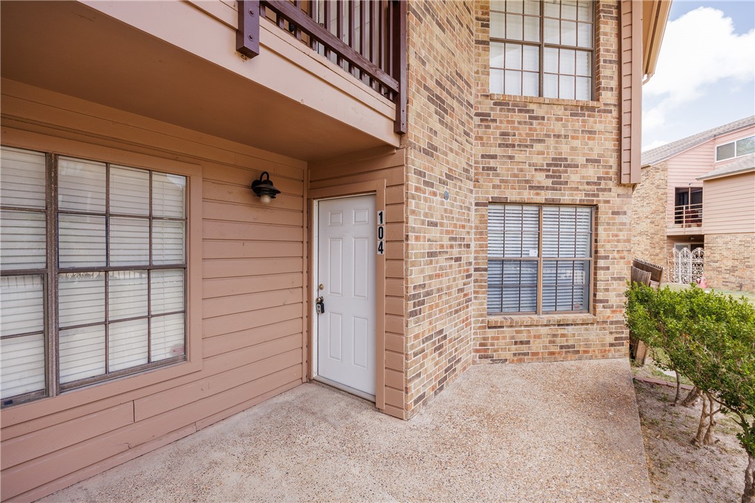 7122 Premont Drive 104 Corpus Christi TX 78414