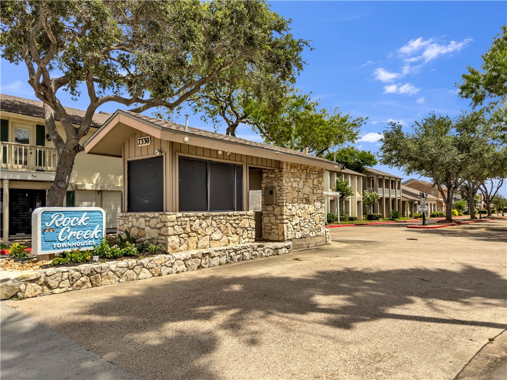 9 Rock Creek Drive 9 Corpus Christi TX 78412