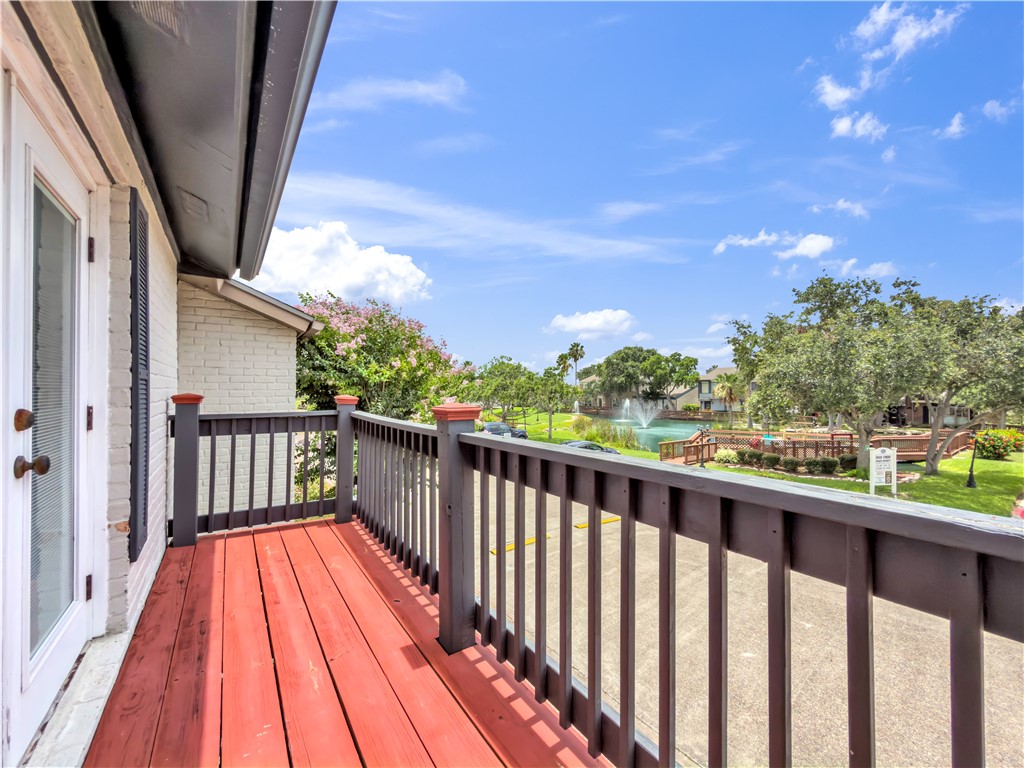 9 Rock Creek Drive 9 Corpus Christi TX 78412