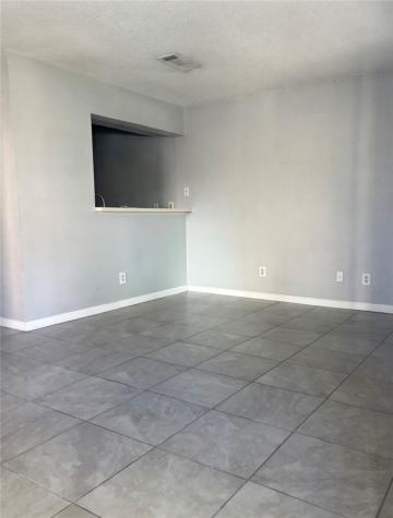 6702 Everhart Road T107 Corpus Christi TX 78413