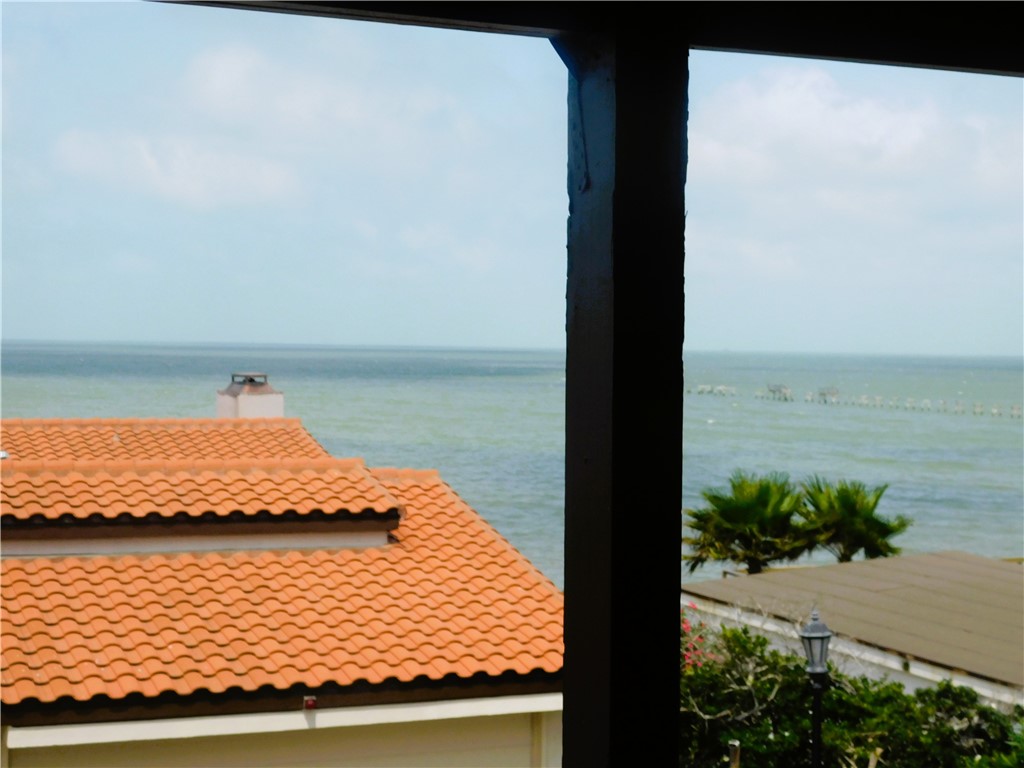 4270 Ocean Drive Corpus Christi TX 78411