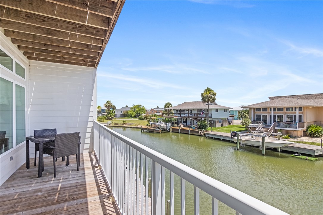 38 Mazatlan Drive 11 Rockport TX 78382