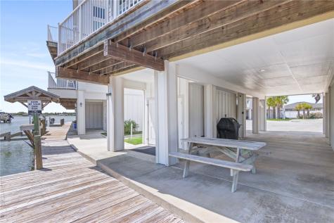 38 Mazatlan Drive 11 Rockport TX 78382