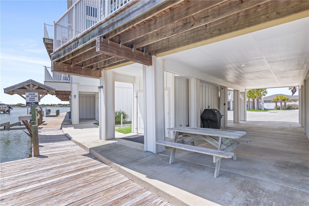 38 Mazatlan Drive 11 Rockport TX 78382