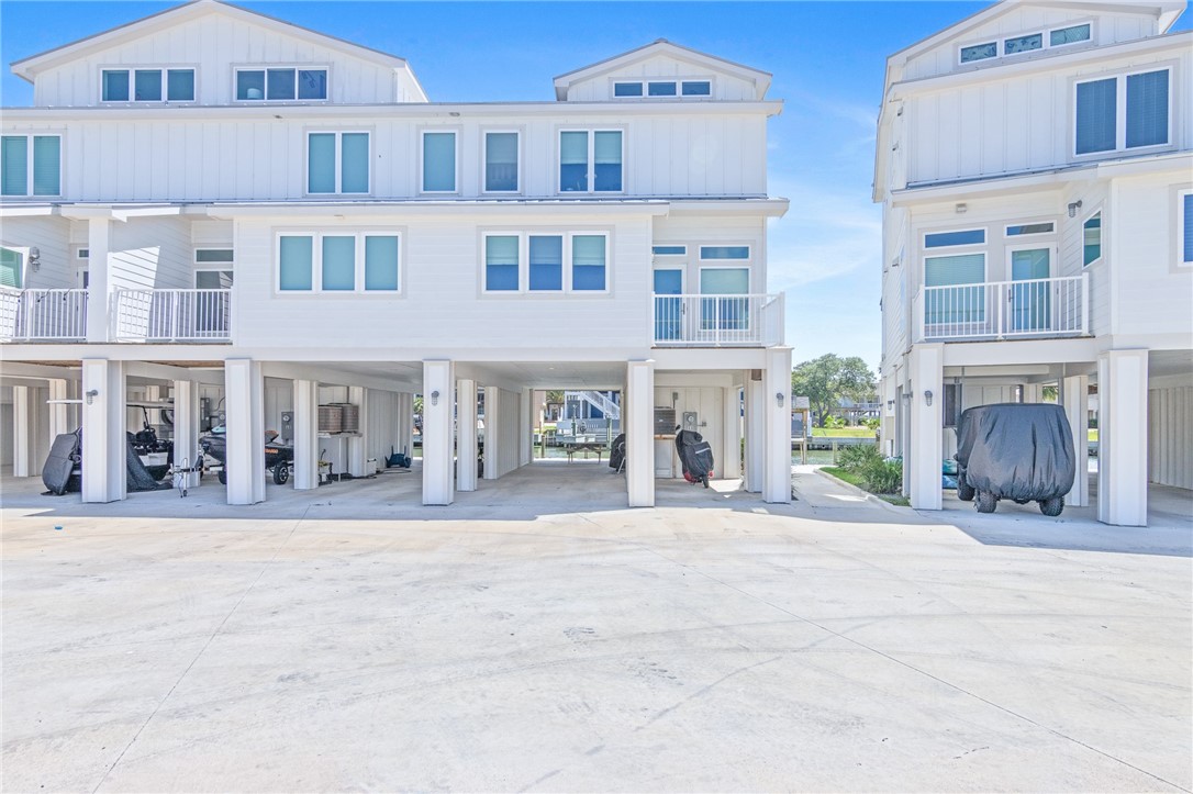 38 Mazatlan Drive 11 Rockport TX 78382