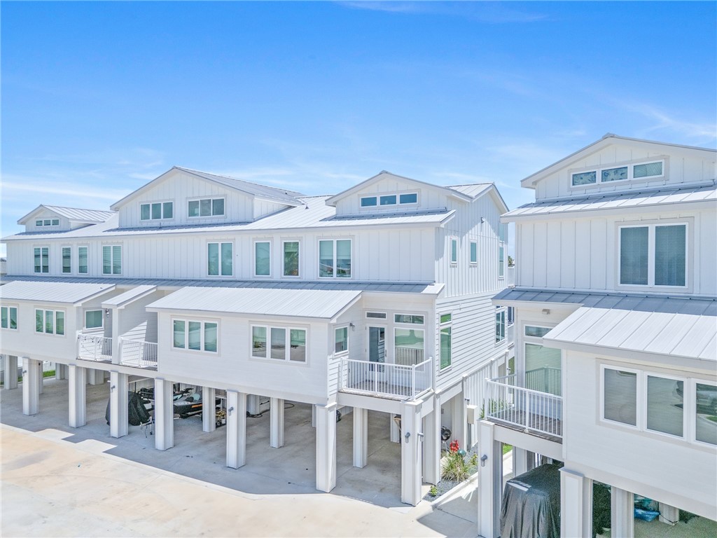 38 Mazatlan Drive 11 Rockport TX 78382
