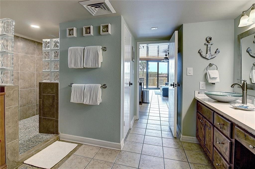 7477 State Highway 361 106 Port Aransas TX 78373