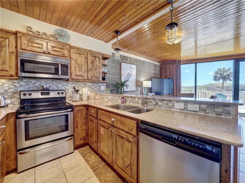 7477 State Highway 361 106 Port Aransas TX 78373