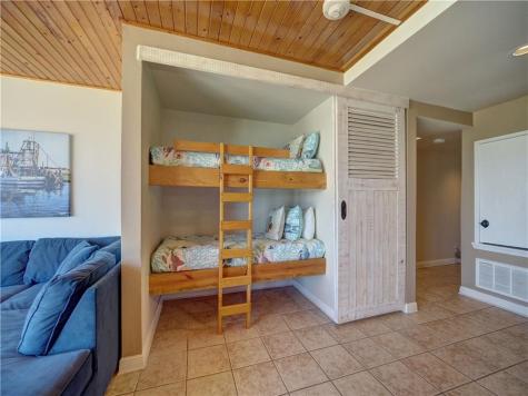 7477 State Highway 361 106 Port Aransas TX 78373