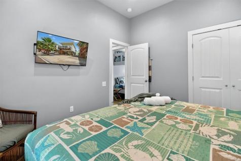 1924 S 11th Street 8 Port Aransas TX 78373
